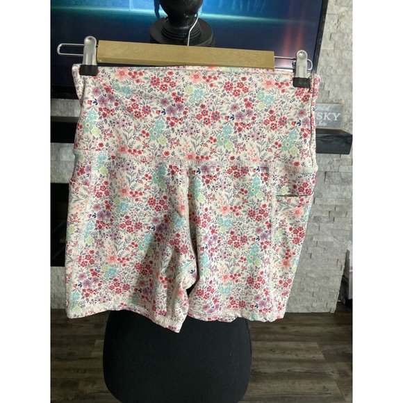 Evolution and Creation- Athletic Shorts--Excellent Condition-size M-Retails: $25 - Picture 4 of 4